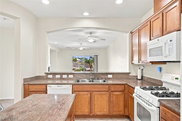 8852 Regatta Bay Place, Las Vegas, NV 89131