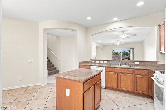 8852 Regatta Bay Place, Las Vegas, NV 89131