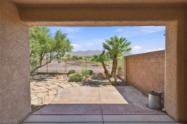 8852 Regatta Bay Place, Las Vegas, NV 89131