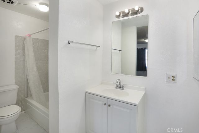 821 823 Gunther Street, Santa Ana, CA 92703