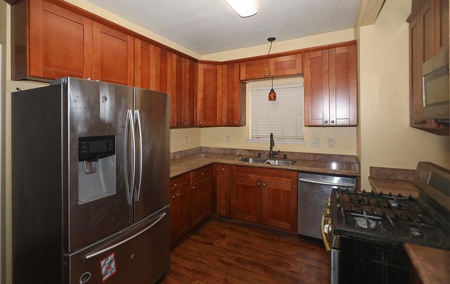 9219 Holly Street, Oakland, CA 94603