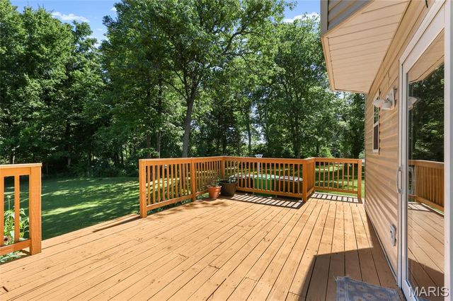 3201 Evergreen Court, Festus, MO 63028