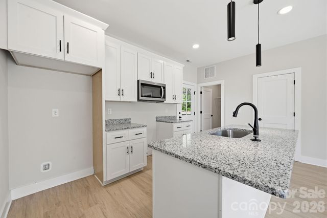 1431 Hilltop Street, Albemarle, NC 28001