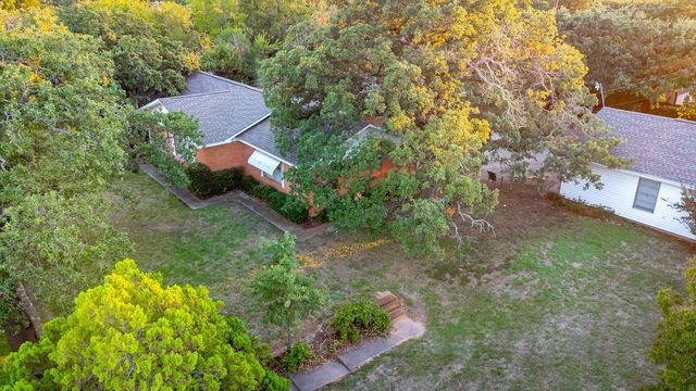 1604 N Haven Drive, Corinth, TX 76210