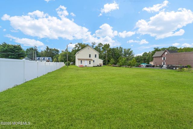 2043 Route 542, Tuckerton, NJ 08087