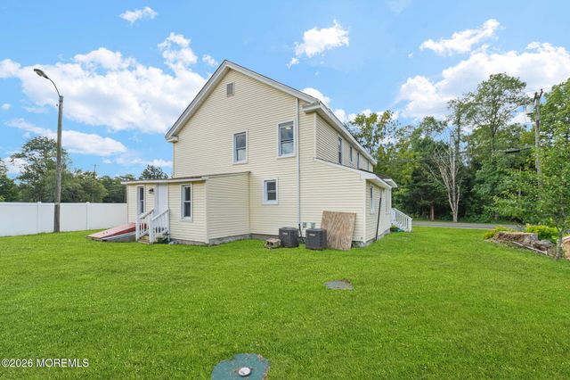 2043 Route 542, Tuckerton, NJ 08087