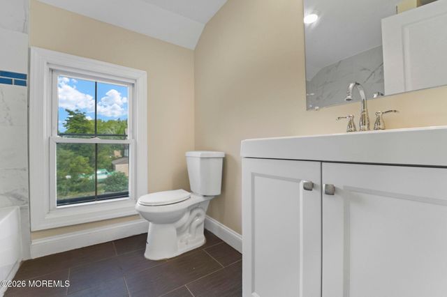 2043 Route 542, Tuckerton, NJ 08087