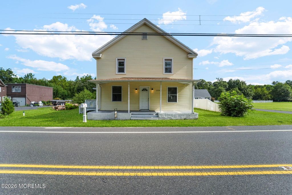 2043 Route 542, Tuckerton, NJ 08087
