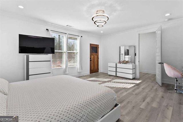 658 Rockbridge Road, Lilburn, GA 30047