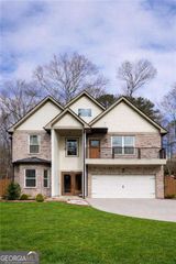 658 Rockbridge Road, Lilburn, GA 30047