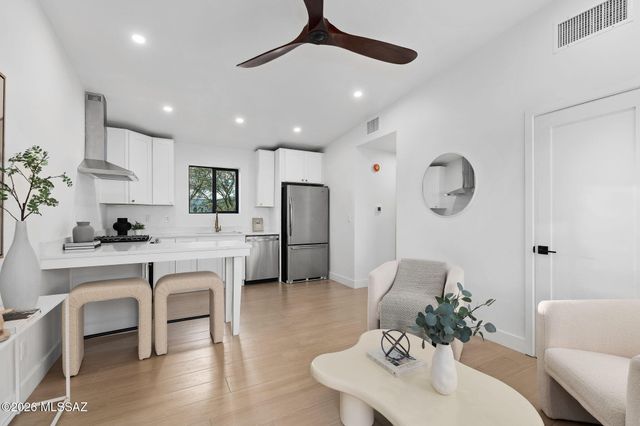 602 S Vía Guadalupe, Tucson, AZ 85716