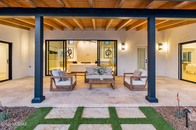 602 S Vía Guadalupe, Tucson, AZ 85716