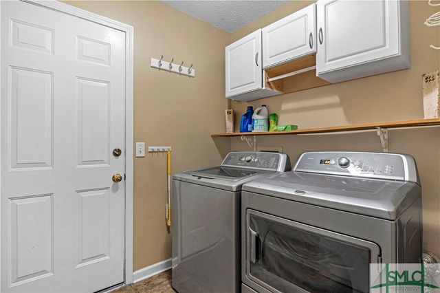 581 Laurel Hill Circle, Richmond Hill, GA 31324