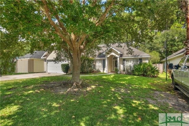 581 Laurel Hill Circle, Richmond Hill, GA 31324