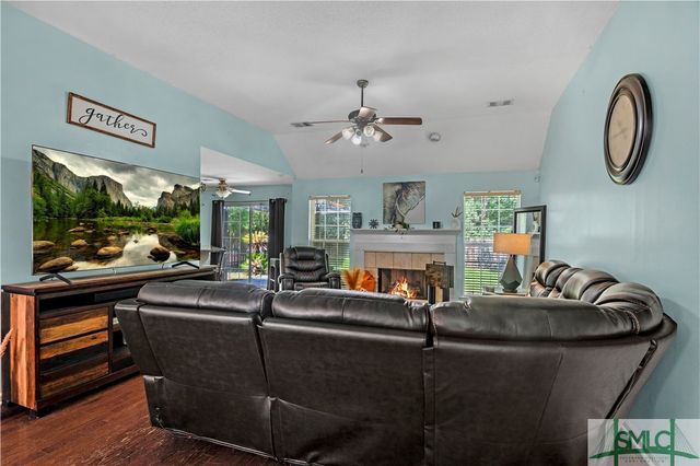 581 Laurel Hill Circle, Richmond Hill, GA 31324