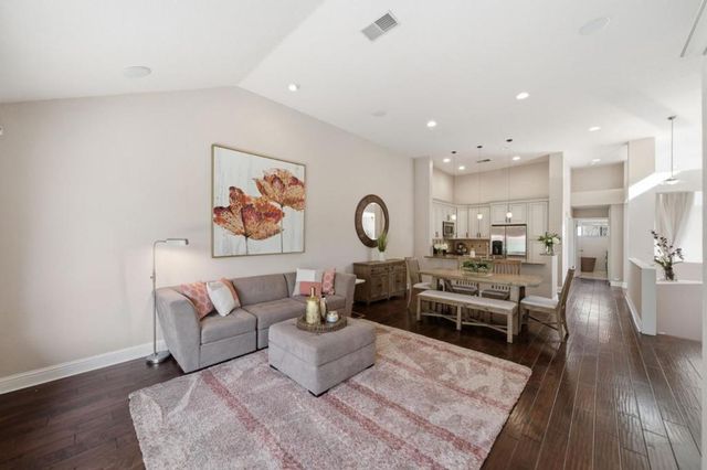 3030 Lakemont Drive 3, San Ramon, CA 94582