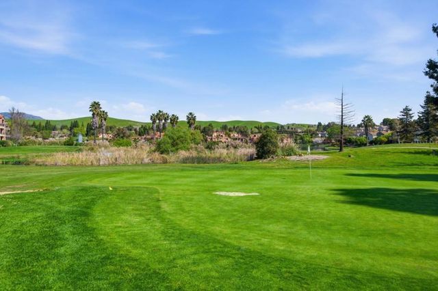 3030 Lakemont Drive 3, San Ramon, CA 94582