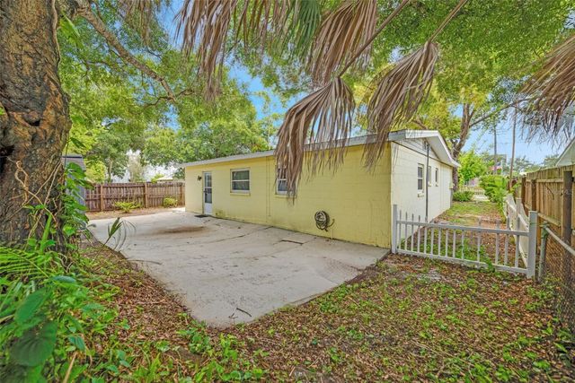 4413 W ROGERS AVENUE, Tampa, FL 33611