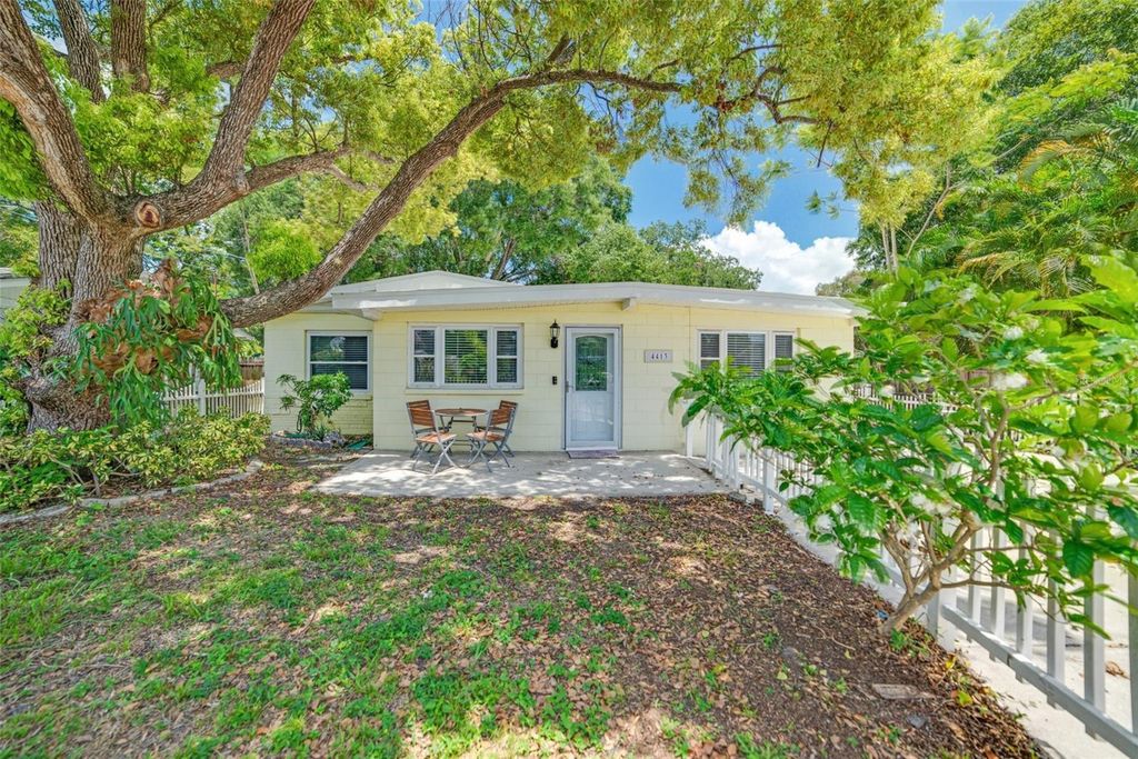 4413 W ROGERS AVENUE, Tampa, FL 33611