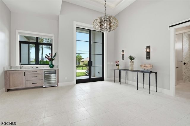 4949 Seville CT, Cape Coral, FL 33904