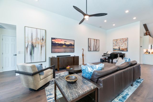 712 Verona Court, Weston, FL 33326