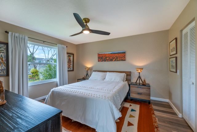 712 Verona Court, Weston, FL 33326