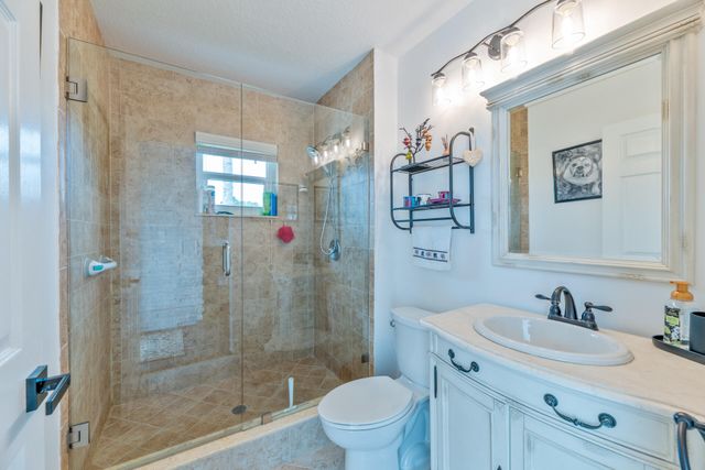 712 Verona Court, Weston, FL 33326