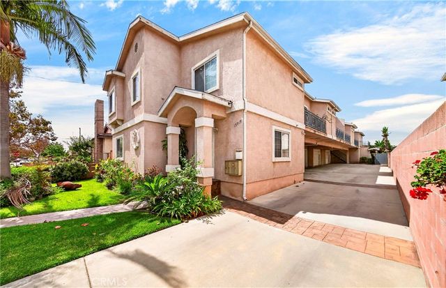 15919 Halldale Avenue A, Gardena, CA 90247