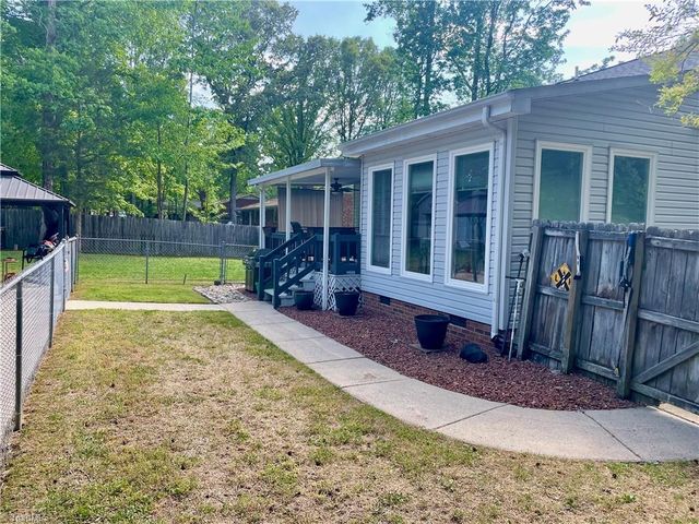 4117 Barrett Drive, Archdale, NC 27263