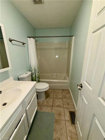 4117 Barrett Drive, Archdale, NC 27263