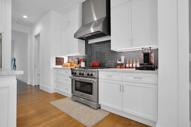 9115 Hammerly Boulevard, Houston, TX 77080