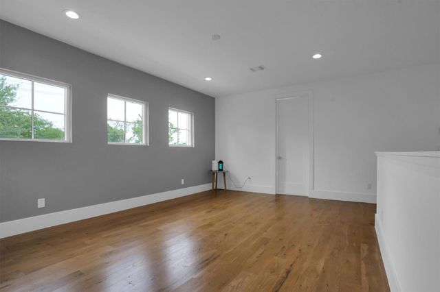 9115 Hammerly Boulevard, Houston, TX 77080