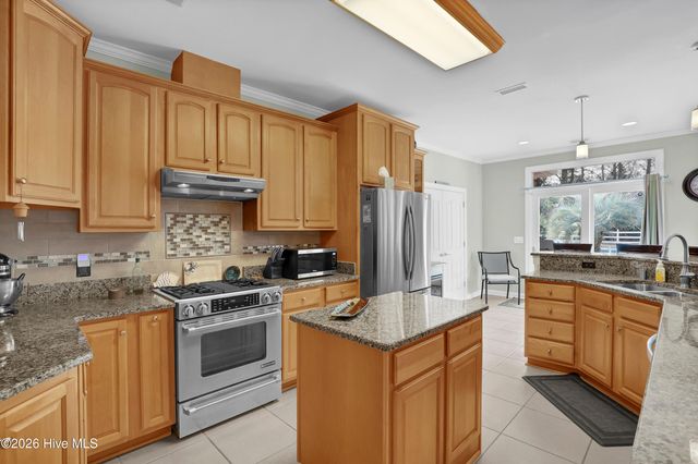 496 Captain Beam Boulevard, Hampstead, NC 28443