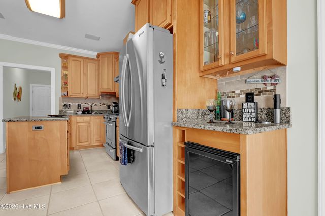 496 Captain Beam Boulevard, Hampstead, NC 28443