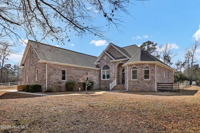 496 Captain Beam Boulevard, Hampstead, NC 28443