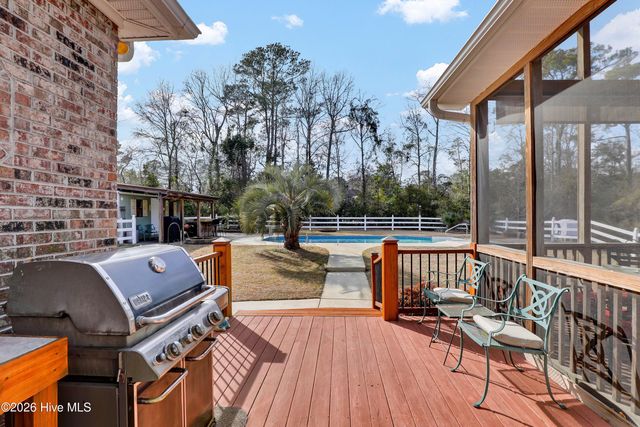 496 Captain Beam Boulevard, Hampstead, NC 28443