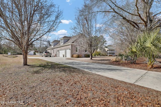496 Captain Beam Boulevard, Hampstead, NC 28443