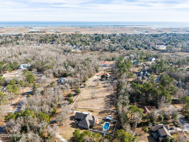 496 Captain Beam Boulevard, Hampstead, NC 28443