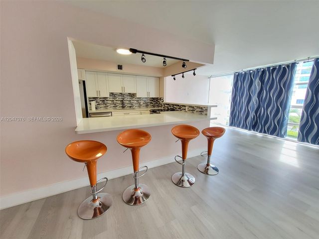 501 Three Islands Blvd 310, Hallandale Beach, FL 33009