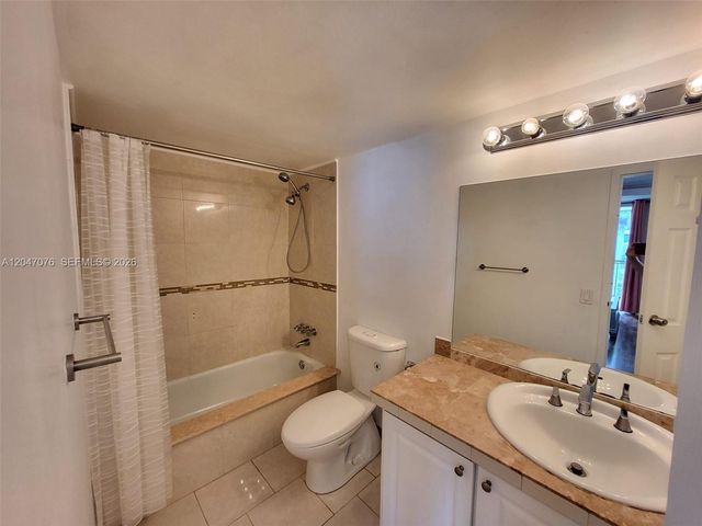501 Three Islands Blvd 310, Hallandale Beach, FL 33009