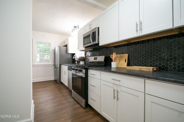 1260 Craigwood Road, Toledo, OH 43612