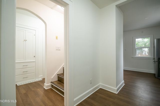 1260 Craigwood Road, Toledo, OH 43612