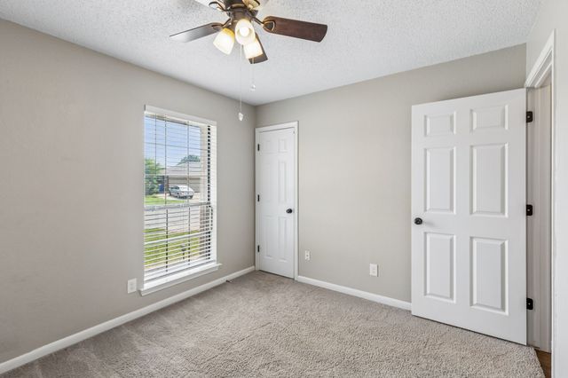 6308 Hunters Glen Drive, Watauga, TX 76148