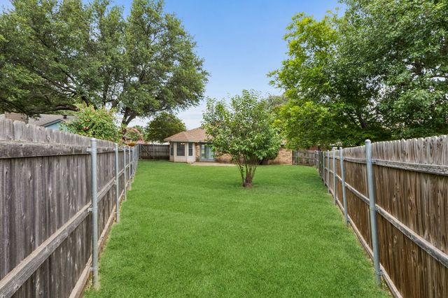 6308 Hunters Glen Drive, Watauga, TX 76148