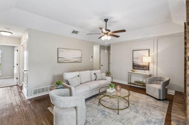 6308 Hunters Glen Drive, Watauga, TX 76148