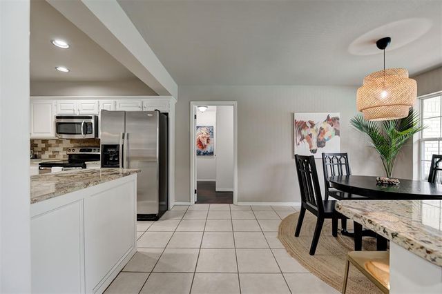 3926 Warwick Drive, Norman, OK 73072