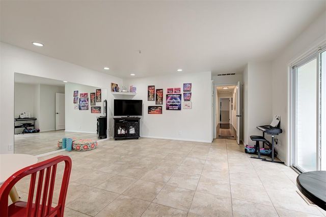 3926 Warwick Drive, Norman, OK 73072