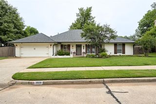 3926 Warwick Drive, Norman, OK 73072