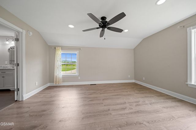 412 Apple Valley Road, Sevierville, TN 37862