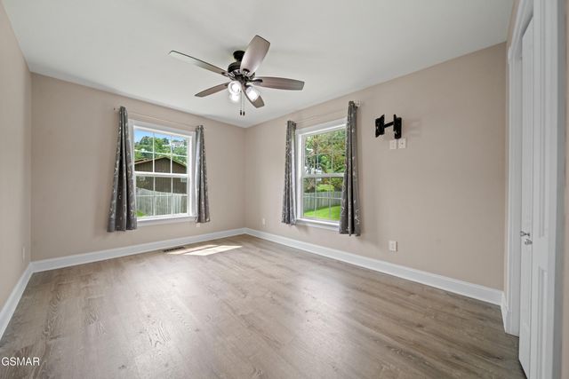 412 Apple Valley Road, Sevierville, TN 37862